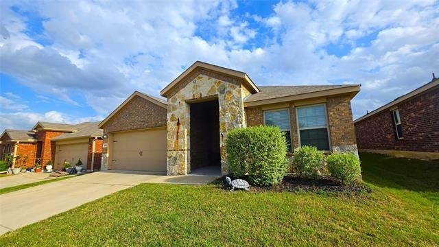 409 Samuel Street - Photo 1
