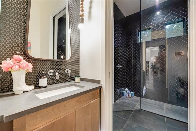 9003 Eustis Avenue - Photo 25