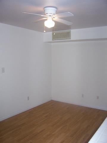 9825 Walnut Street - Photo 3