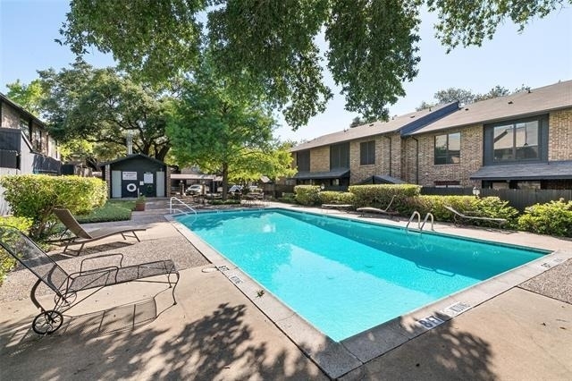 7525 Holly Hill Drive - Photo 17