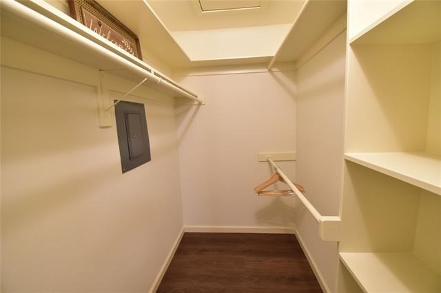 7525 Holly Hill Drive - Photo 10