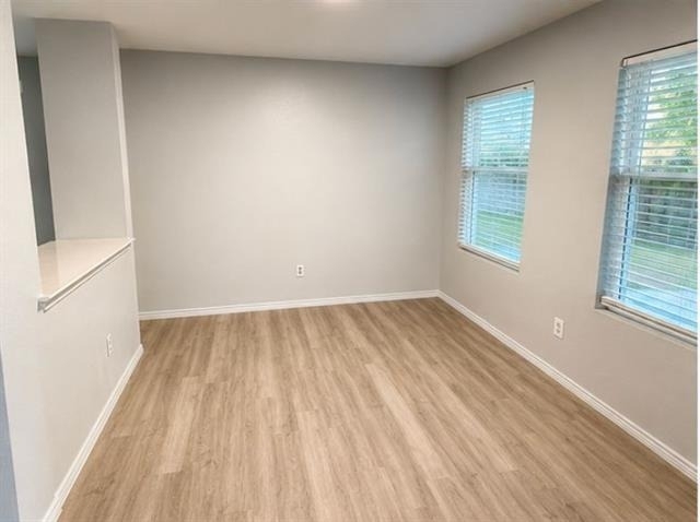 8440 Shallow Creek Drive - Photo 6