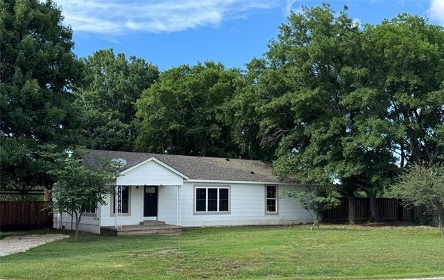 1197 Fm 697 - Photo 2