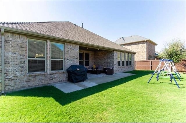 10704 Frost Place - Photo 7