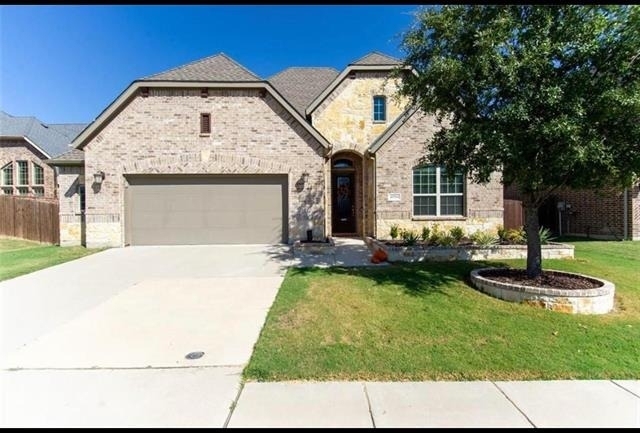 10704 Frost Place - Photo 0