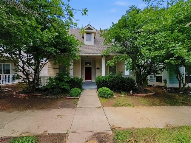 1237 Chattahoochee Drive - Photo 0