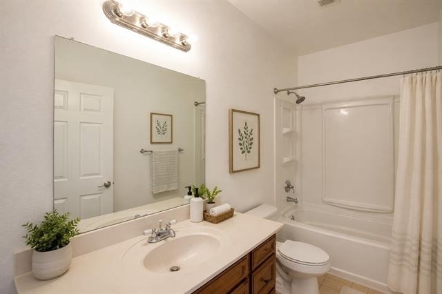 320 Woodgrove Drive - Photo 8