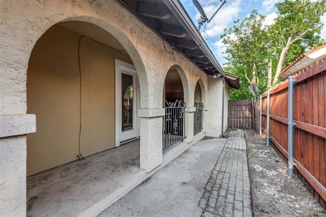 14372 Haymeadow Circle - Photo 2