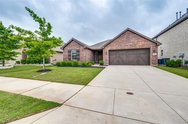 6120 Hightower - Photo 1