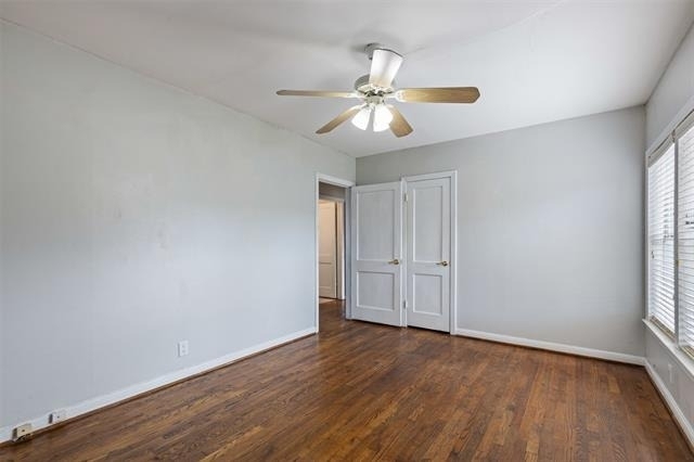 3721 Marks Place - Photo 8