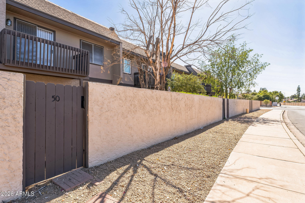 2338 W Lindner Avenue - Photo 11