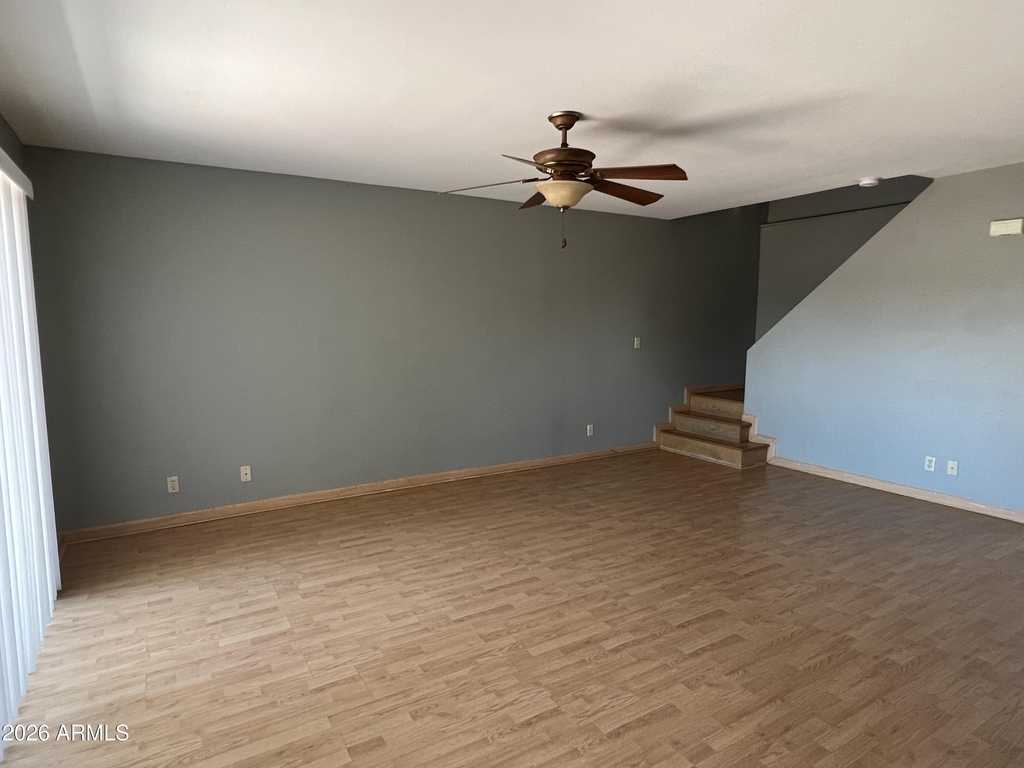 2338 W Lindner Avenue - Photo 3