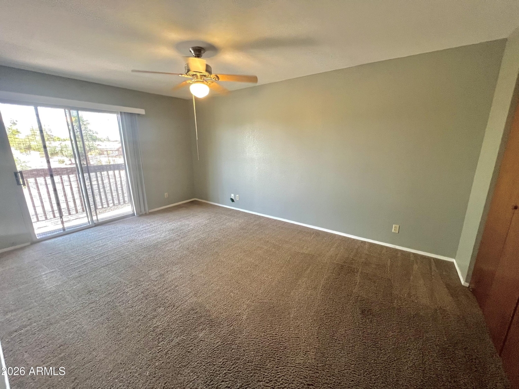 2338 W Lindner Avenue - Photo 6