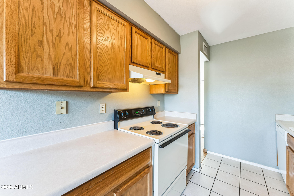 2338 W Lindner Avenue - Photo 4