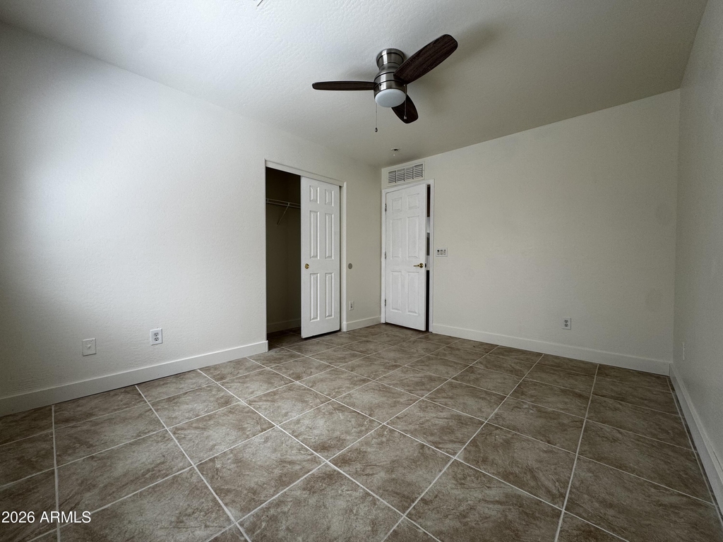 43250 W Estrada Street - Photo 19