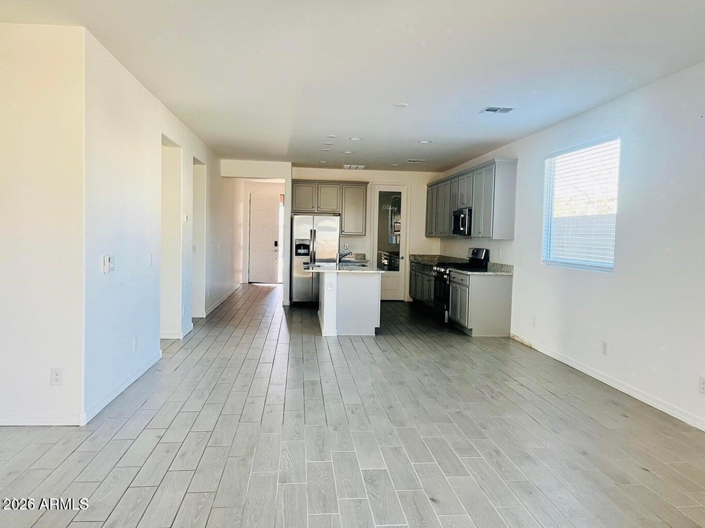 3637 S 57th Lane - Photo 5