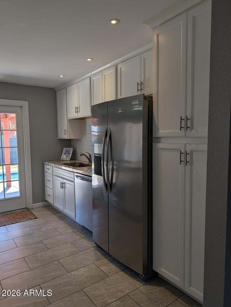 1711 S Hardy Drive - Photo 6