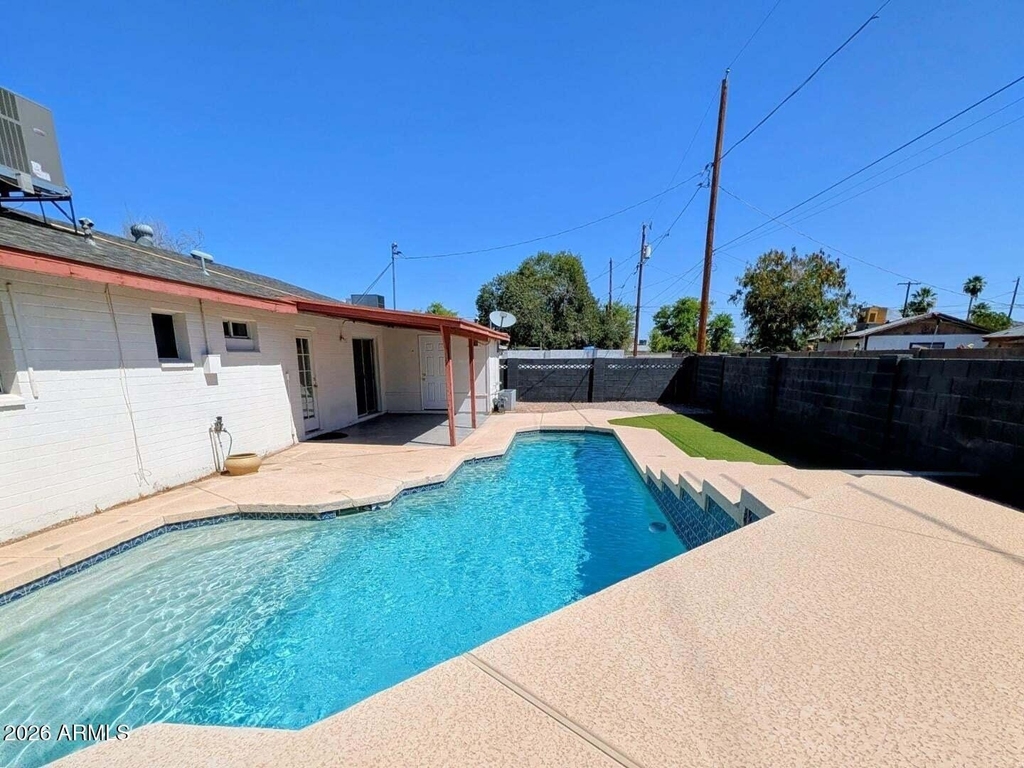 1711 S Hardy Drive - Photo 26
