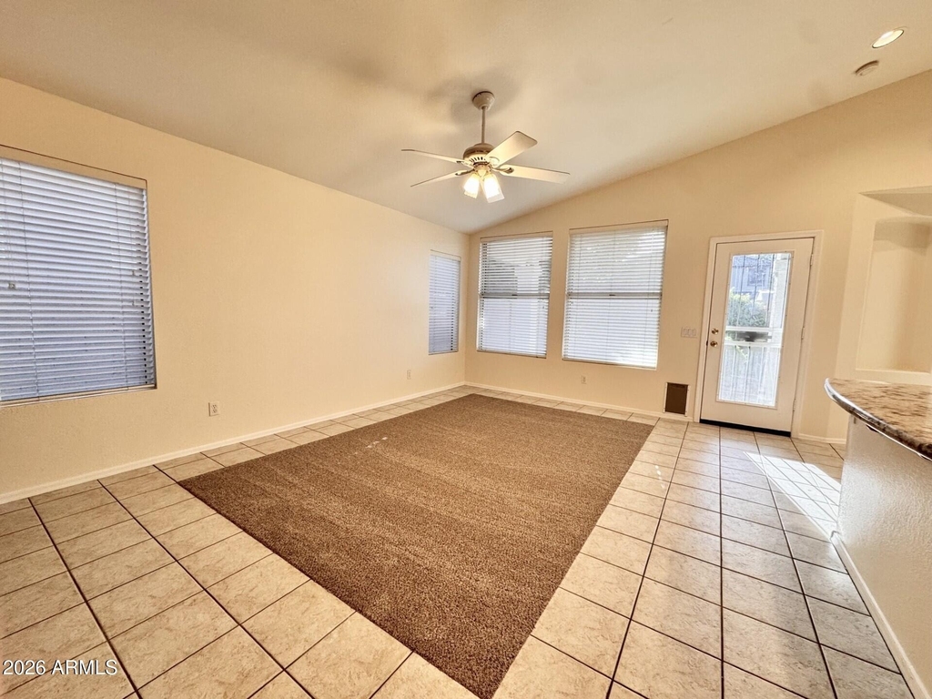 21303 N 79th Drive - Photo 3