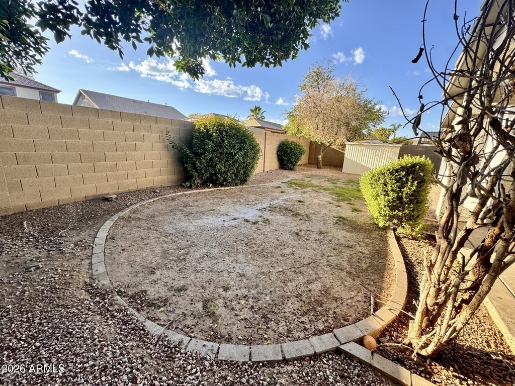 21303 N 79th Drive - Photo 17