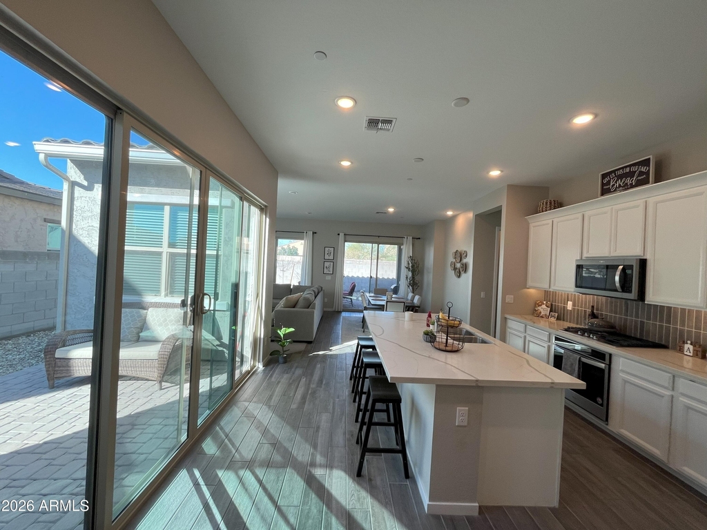 1910 N 141st Avenue - Photo 5