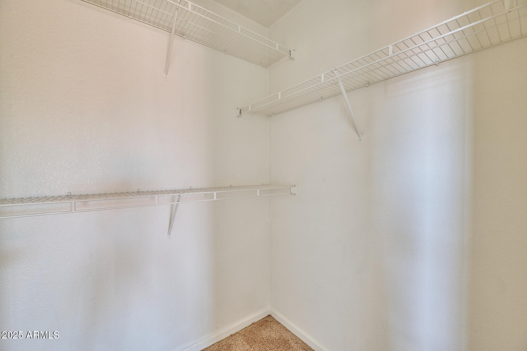 1001 N Pasadena -- - Photo 18