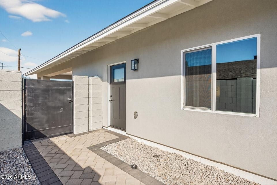739 S Central Avenue - Photo 9