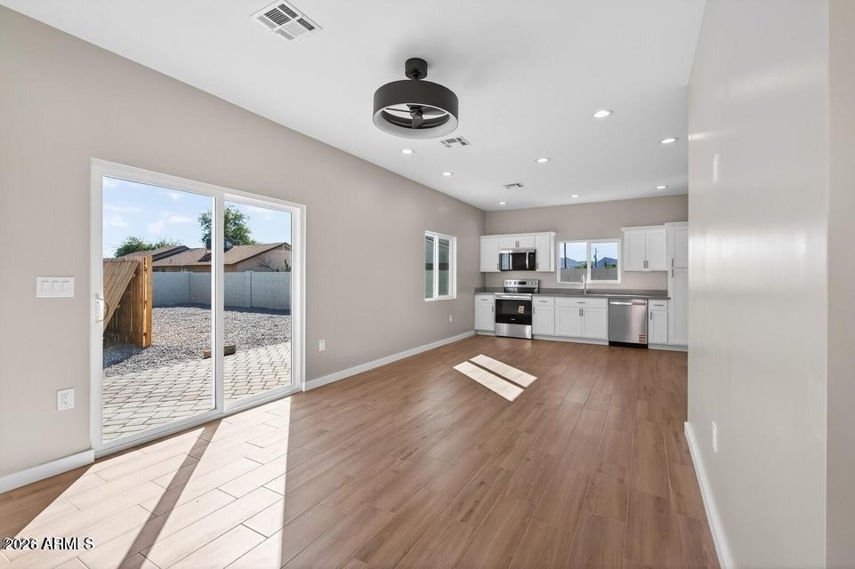 739 S Central Avenue - Photo 10