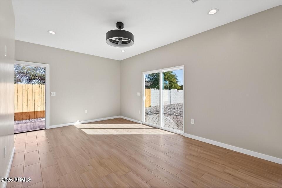 739 S Central Avenue - Photo 12