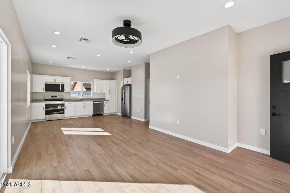 739 S Central Avenue - Photo 11