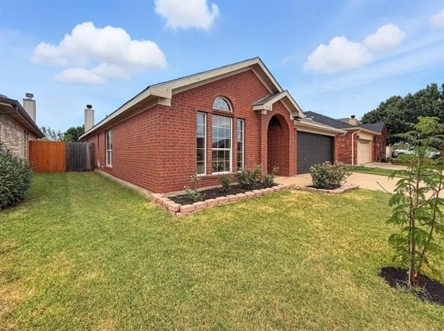 4720 Topaz Lane - Photo 2