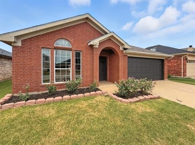 4720 Topaz Lane - Photo 1