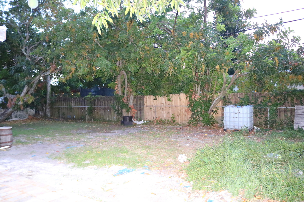 1920 N 65th Way - Photo 8