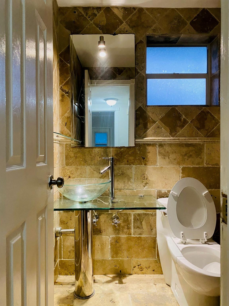 1301 N 12th Court - Photo 8