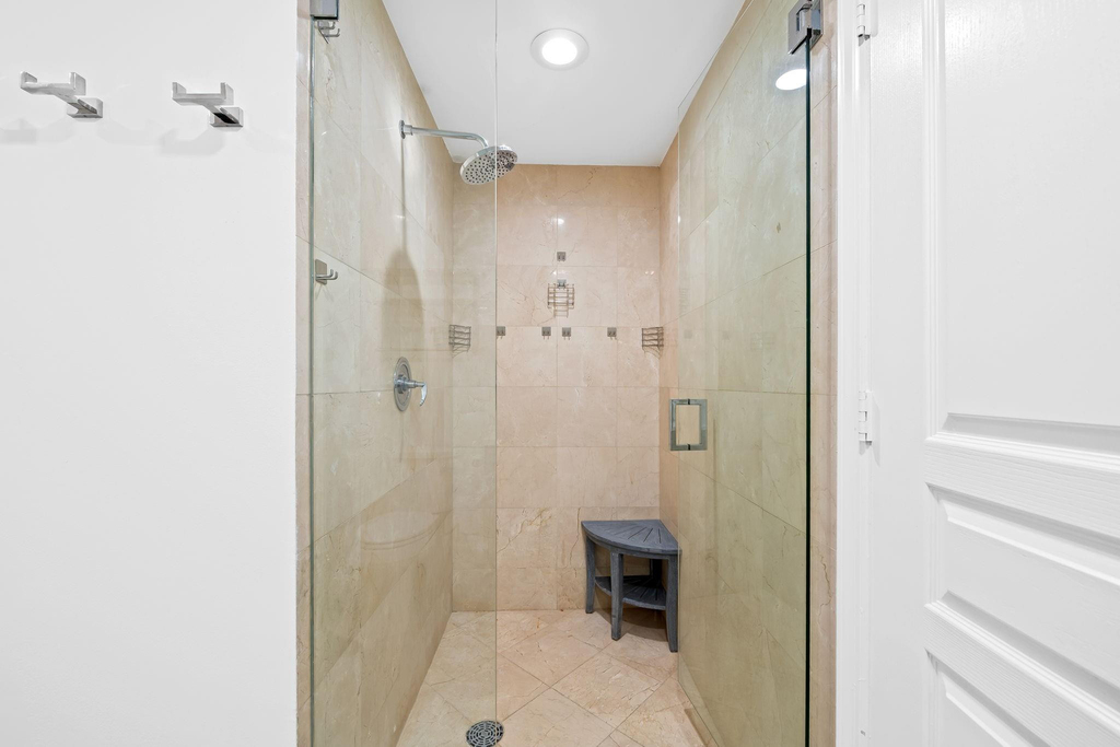 350 Se 2nd Street - Photo 12