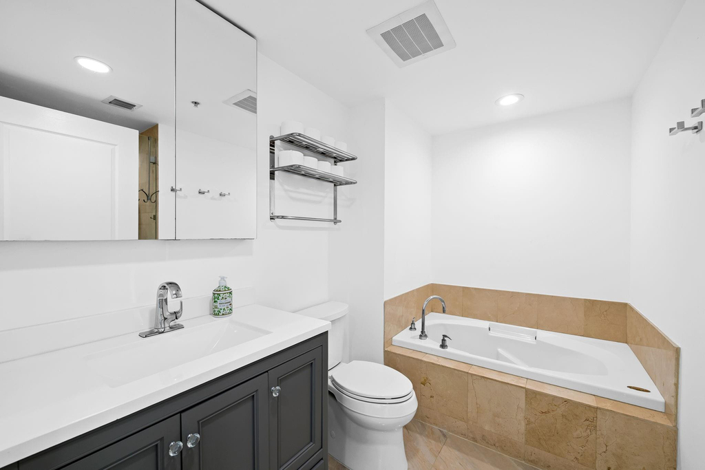 350 Se 2nd Street - Photo 11