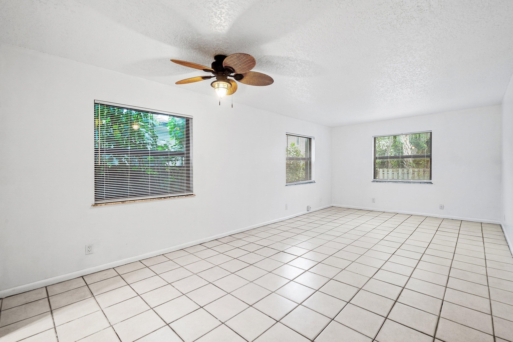 626 N Federal Highway - Photo 7