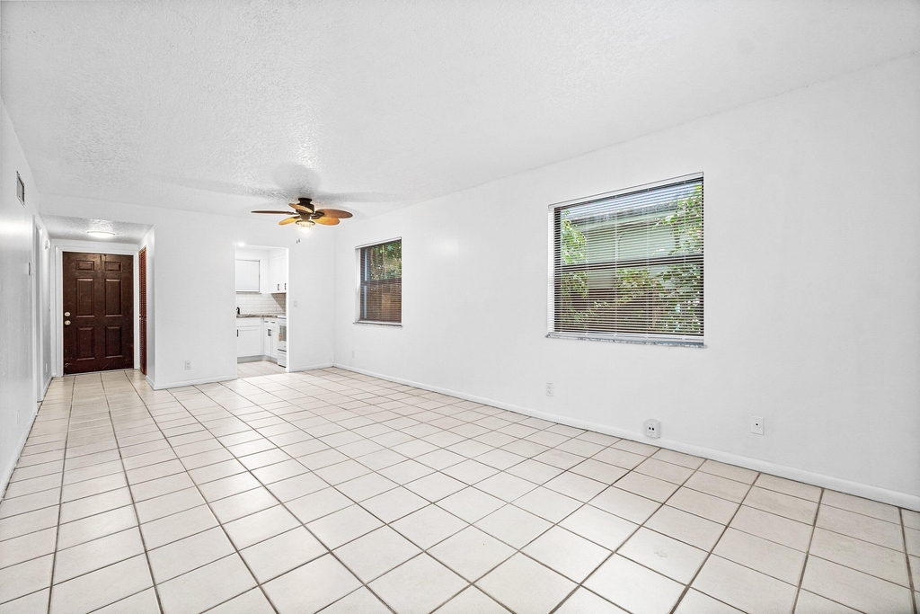 626 N Federal Highway - Photo 4