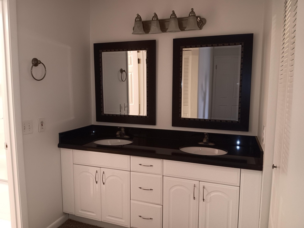 8045 Eastlake Drive - Photo 33