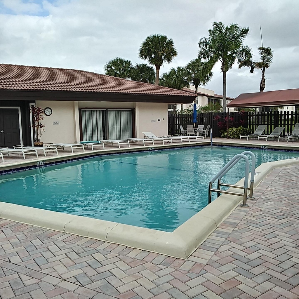 8045 Eastlake Drive - Photo 6