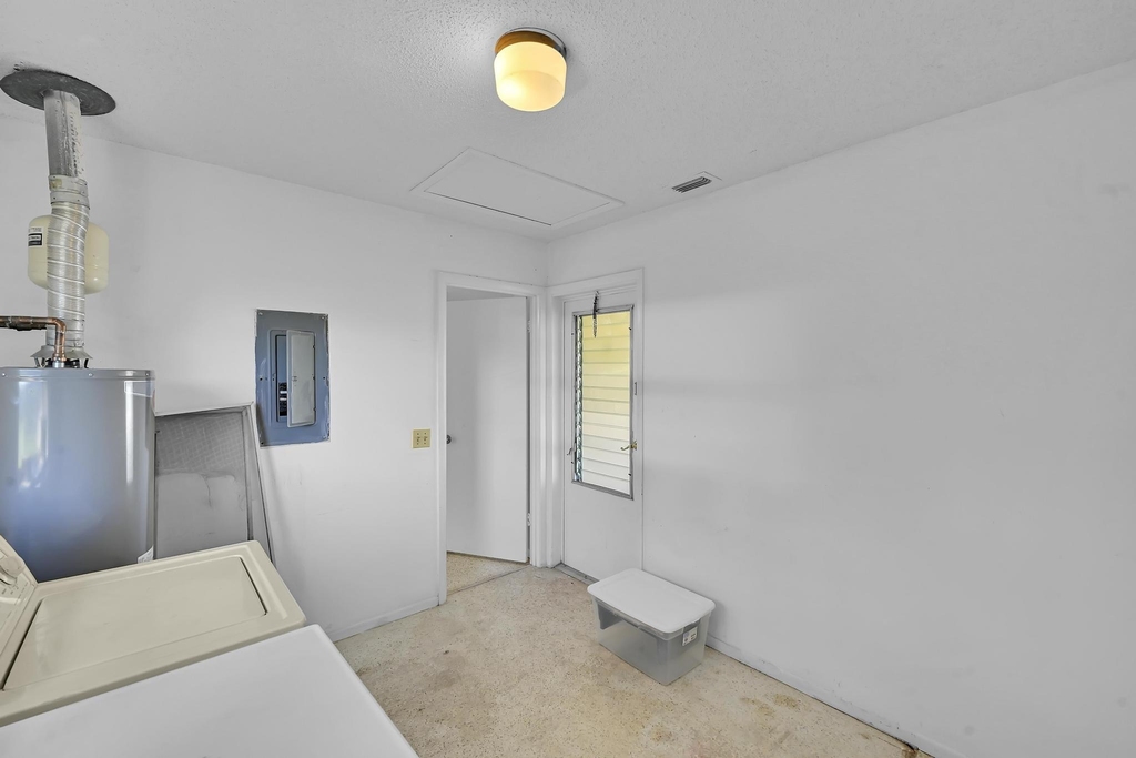 160 Ne Bracken Road - Photo 18