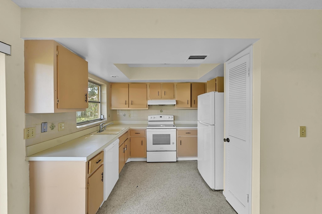 160 Ne Bracken Road - Photo 5