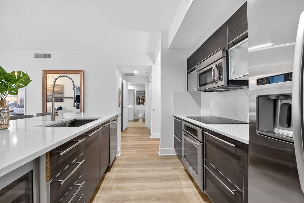 550 Okeechobee Boulevard - Photo 13