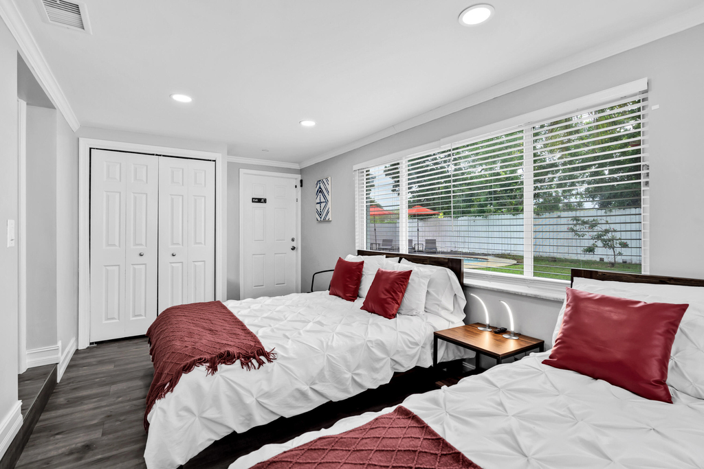 6860 Tyler Street - Photo 25