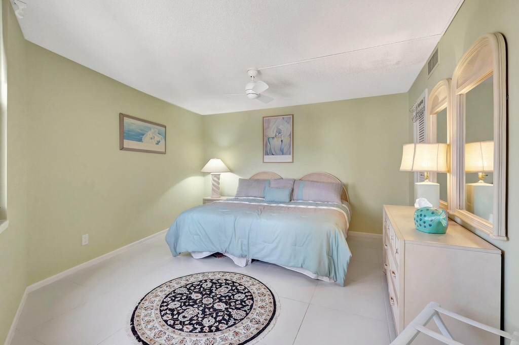 2800 N Ocean Drive - Photo 18