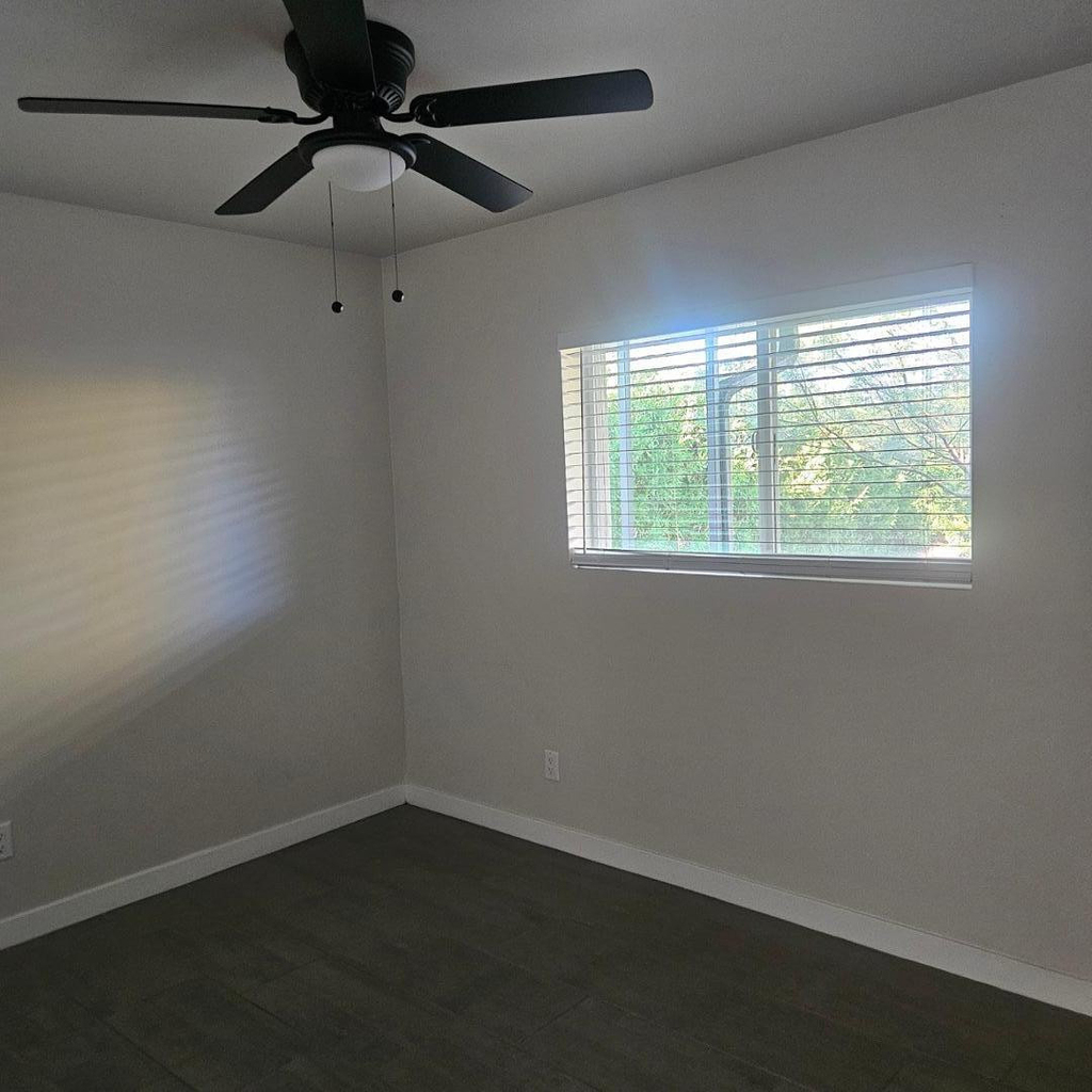 3326 N 66th Place - Photo 8