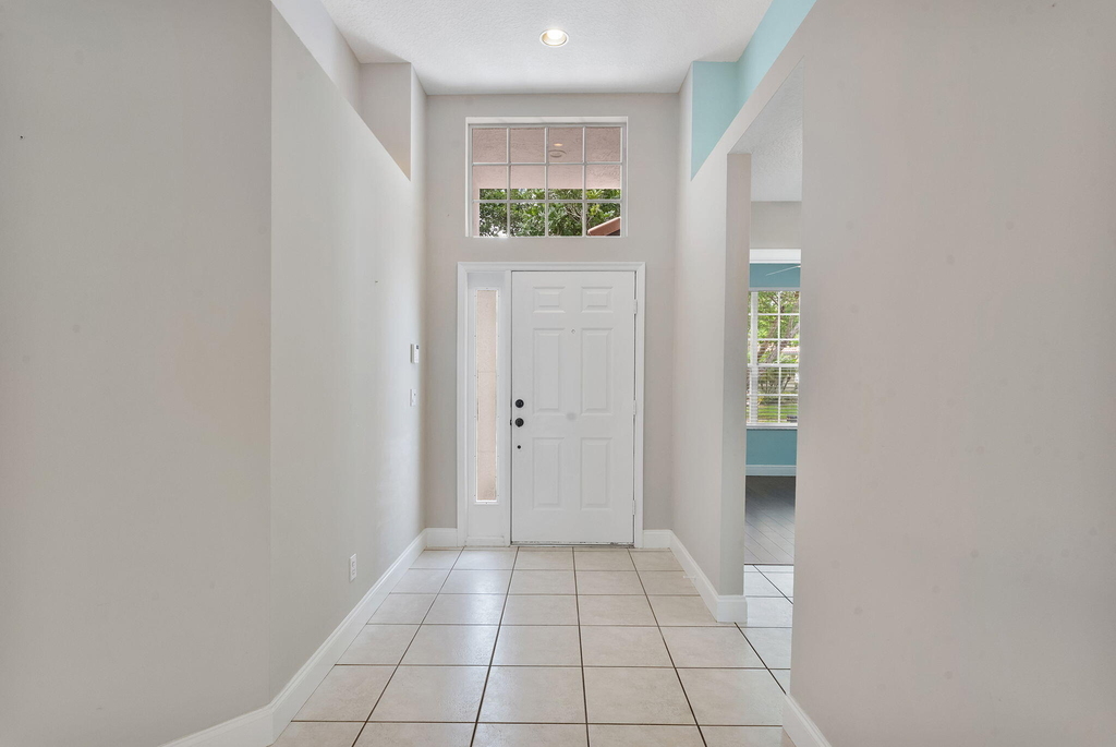 981 Delray Lakes Drive - Photo 4