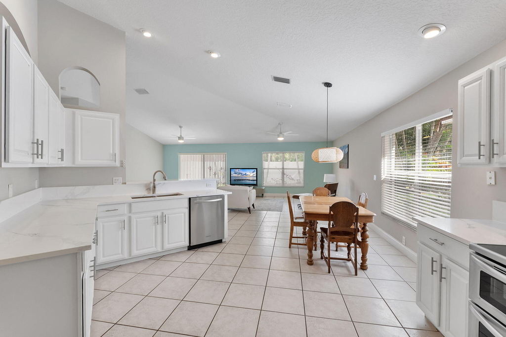 981 Delray Lakes Drive - Photo 10