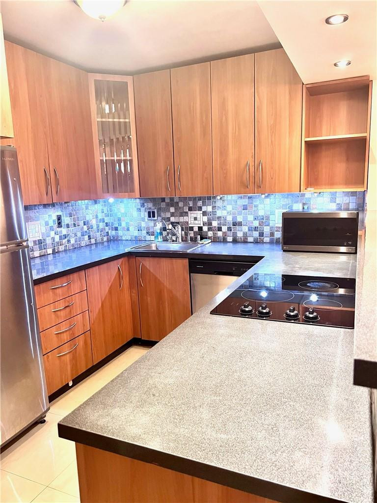 600 Three Islands Boulevard - Photo 3