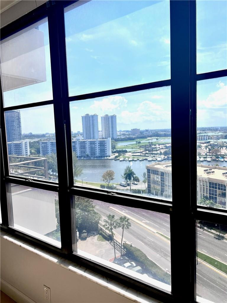 600 Three Islands Boulevard - Photo 4